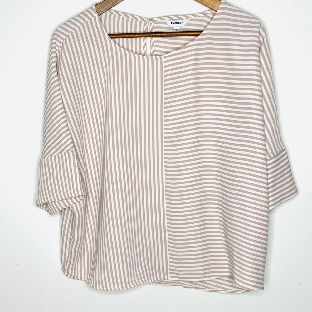 EXPRESS Striped 3/4 Sleeve Peephole Back  Top L